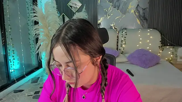 SarahCastro1_ live sex cam