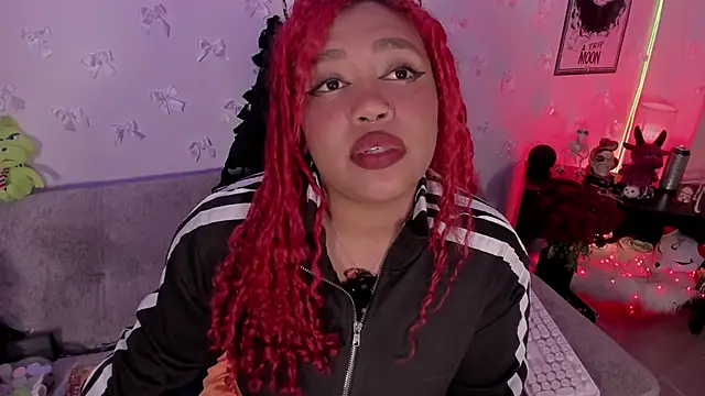 pamela_doll3's cam snapshot