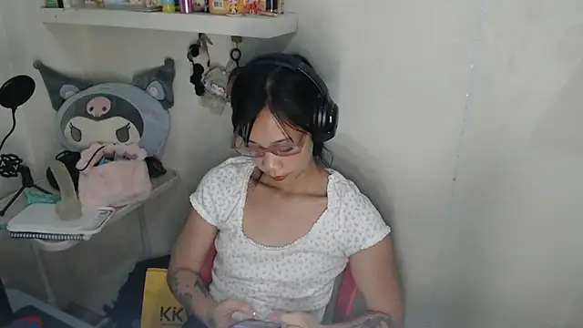 GloryKulikowski's cam snapshot