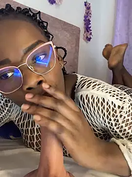 kendra_smiitch's cam snapshot