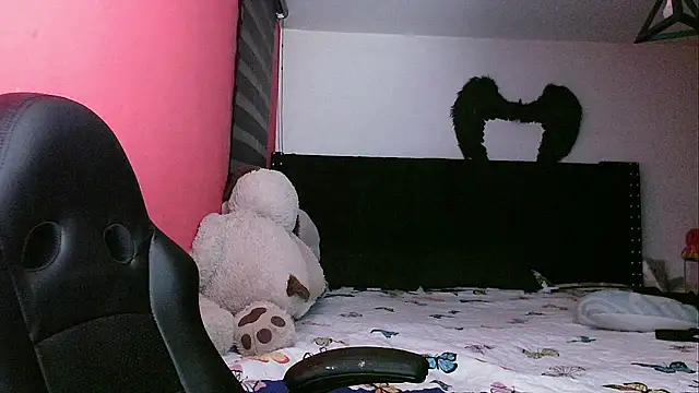 charlotedoll's cam snapshot