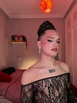 Crystal_________ live sex cam