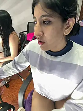 Violet_rousse7 live sex cam