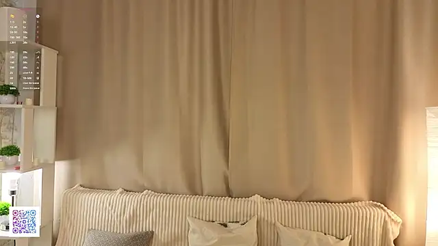 CarmanHenning live sex cam