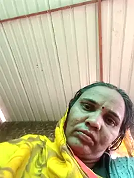 Muskan44s live sex cam