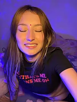 Lis_peach's cam snapshot