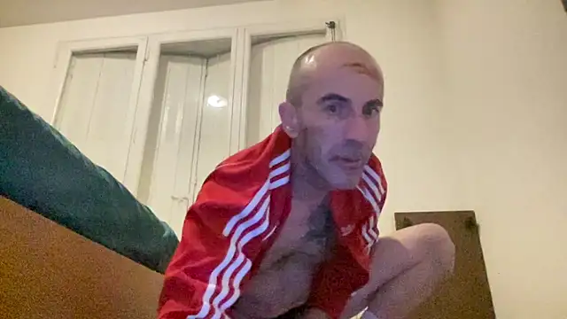 slave44nantes live sex cam