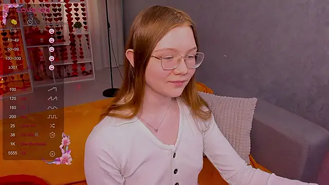 luv_tessa's cam snapshot