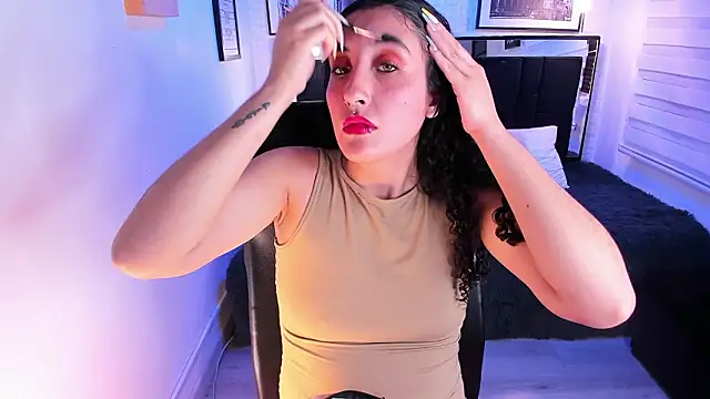 ladyraing's cam snapshot