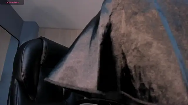 KayraLanne live sex cam