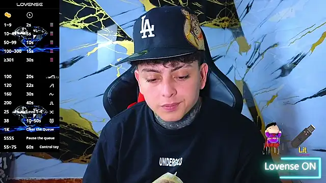 Kevin22_222's cam snapshot