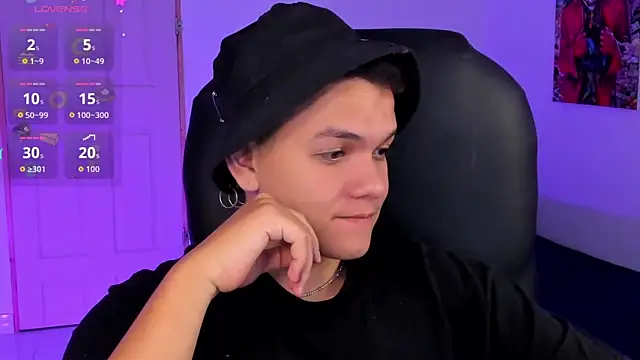 Dunkan_Kravitz's cam snapshot