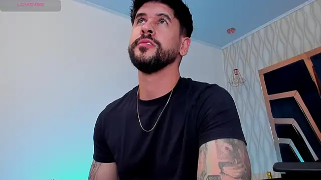 Petesevans live sex cam