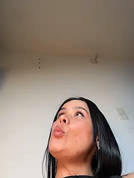 HotAlana_ live sex cam