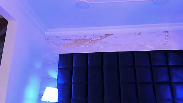 loladupont's cam snapshot