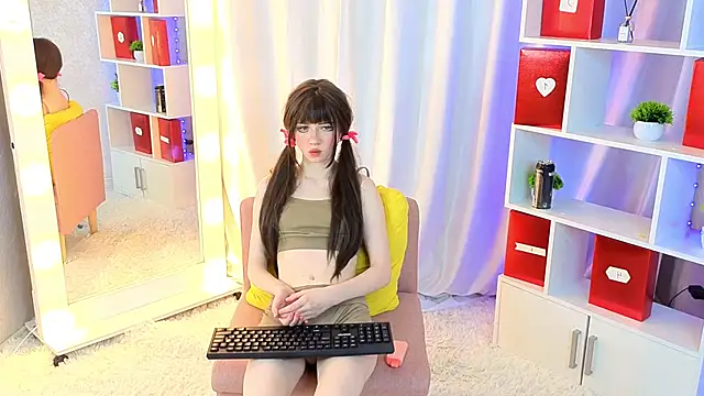 ViollaBloom live sex cam