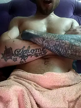 Addicted_toyour_vagina live sex cam