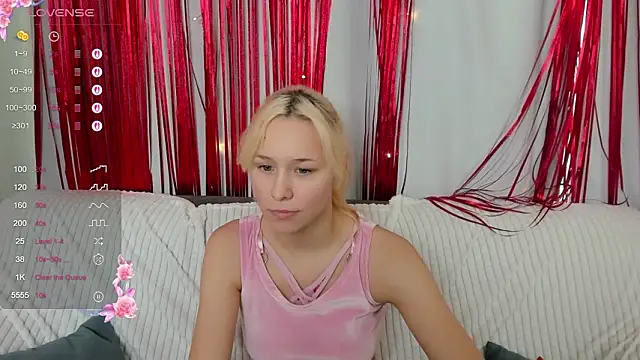 EmilyTrase's cam snapshot