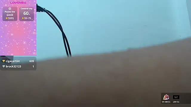 April_Becker's cam snapshot