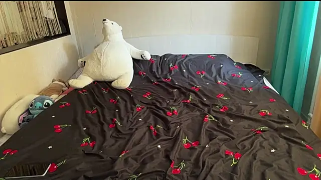 CorieMetier's cam snapshot