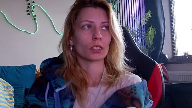 karo123421's cam snapshot