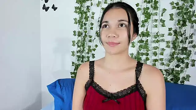 Emiily_Parkerr's cam snapshot