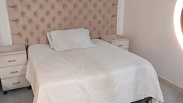 JhoanLeandro live sex cam