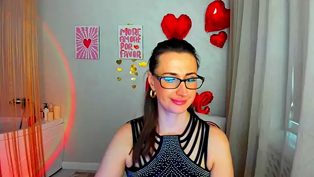 PassionGlow live sex cam