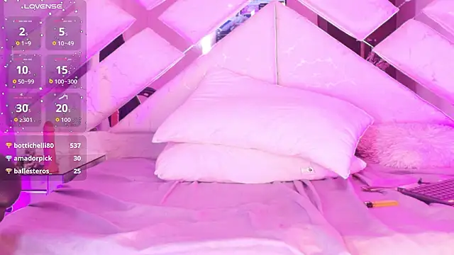 Nefera_Noxx live sex cam