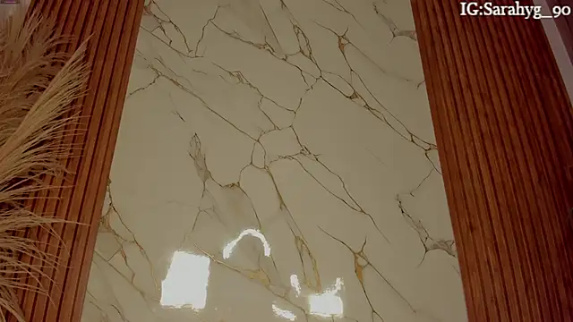 sara_gwen's cam snapshot