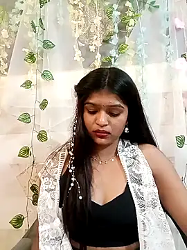 Twinkle-girl's cam snapshot