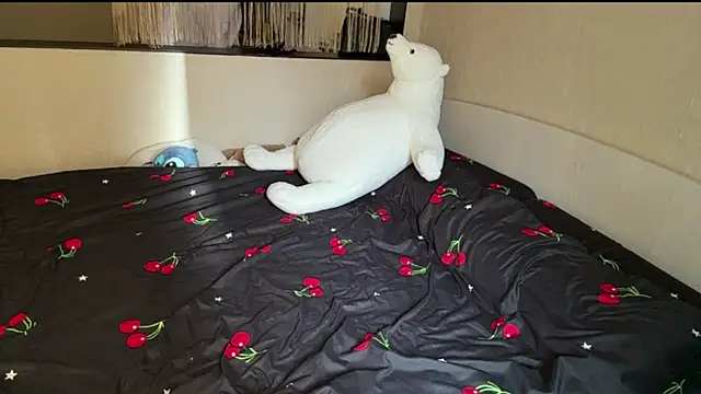 CorieMetier's cam snapshot