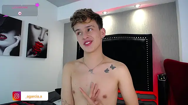 LiamWildx20 live sex cam