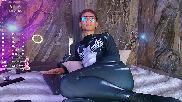 Daviid_laidd live sex cam