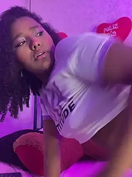 canelaa_sweet5's cam snapshot