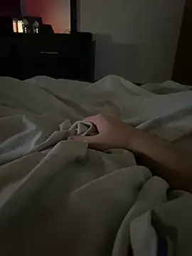 llllllllIIIll's cam snapshot