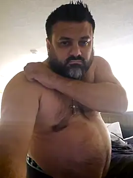 Roddog18 live sex cam