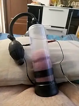 MikeFormation's cam snapshot