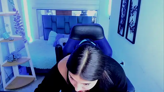 bloom_winxx's cam snapshot