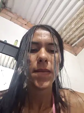 Alannys19's cam snapshot