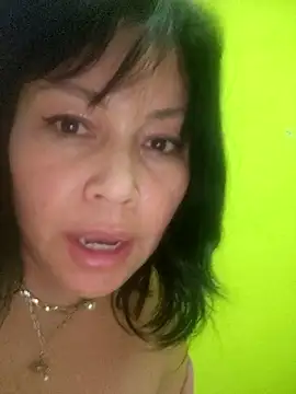 KellyPerlaxxx live sex cam