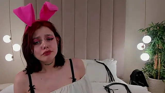 AriaHalter's cam snapshot