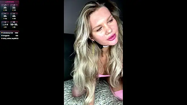 Alice_N_Wooderland live sex cam