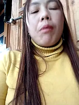 Sara_pusyy's cam snapshot