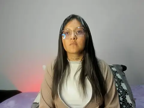 Sharlottee__'s cam snapshot