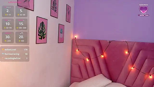 Beautifultattoogirl's cam snapshot