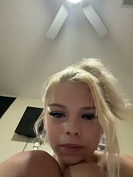 Terribletabby's cam snapshot