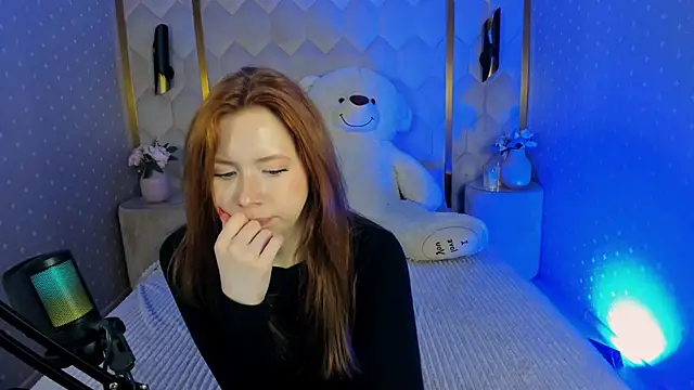 StellaBev's cam snapshot