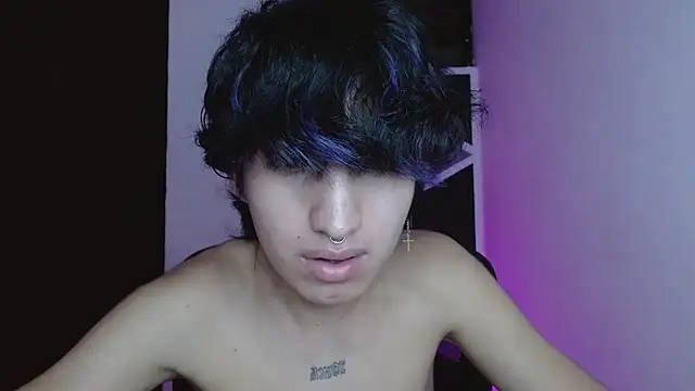littlextreme live sex cam