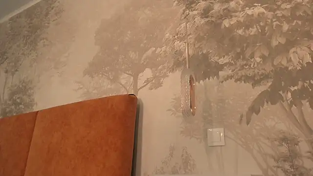 Hiaru_Cutie live sex cam